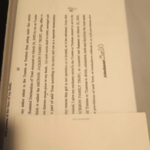 Michael Jackson, King of Pop treasures book Memorabilia
